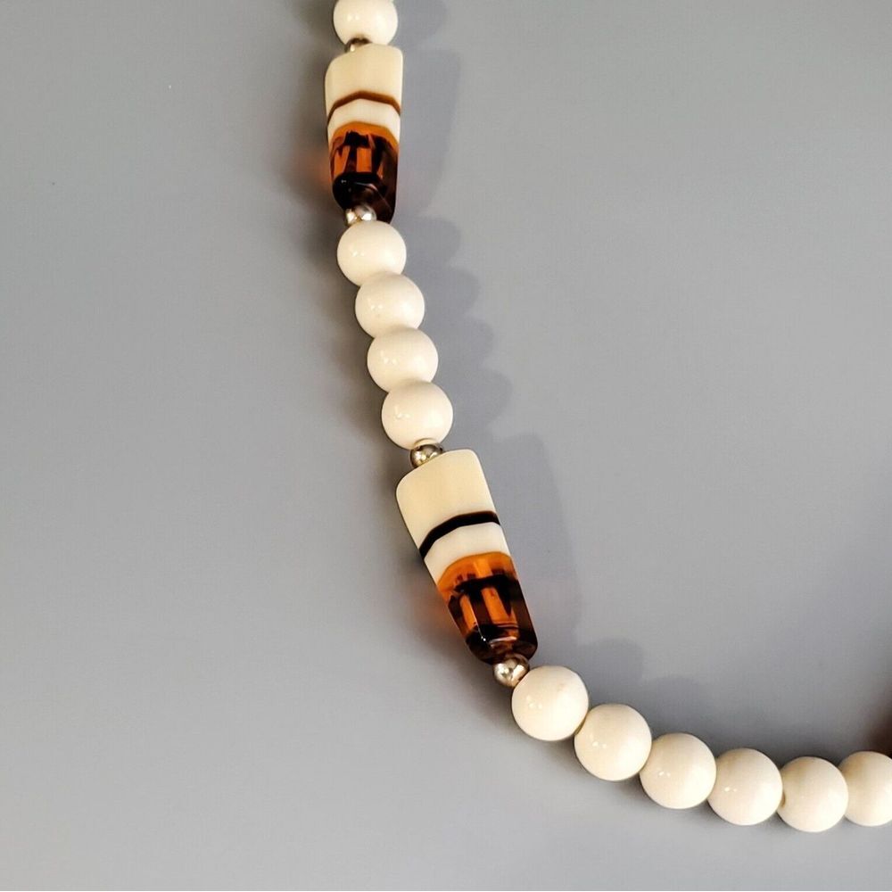 Vintage Rootbeer Lucite Beads Long Necklace 30" Inches Vintage Plastic RARE - Picture 11 of 13